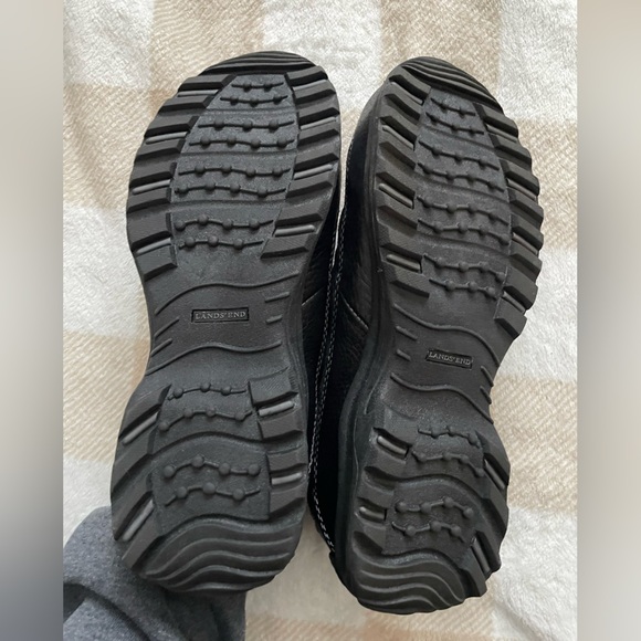 Lands End Leather Quilted Shoe size 7 Black Womens Casual Shoes New in Box - Picture 6 of 10